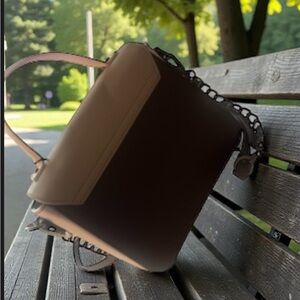 Elegant Brown Women's Bag